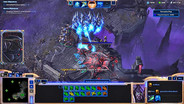 Przed tym, jak mgła podniesie się po raz drugi, otrzymasz informację o dwóch motherships [M1][M2], które warto zniszczyć dla dodatkowego solarite (solaryt) - Misja 12 - Etapy rytuału | Kampania - Dziedzictwo Otchłani | Starcraft II - StarCraft II: Legacy of the Void - poradnik do gry