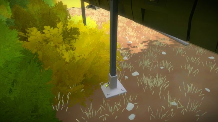 Drugi znajduje się przy środkowej kolumnie dziewięciu paneli wprowadzających w rozwiązywanie zagadek z białymi i czarnymi polami - Okolice fortu - Sekrety i znajdźki The Witness - The Witness - poradnik do gry