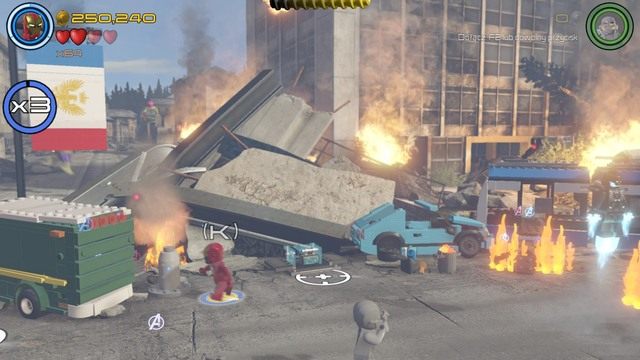 Po zaakceptowaniu zadania podejdź jako Iron Man do zielonej furgonetki i przeskanuj teren - Stan Lee / Czerwony klocek | Świt Ultrona - sekrety | LEGO Marvels Avengers - LEGO Marvels Avengers - poradnik do gry