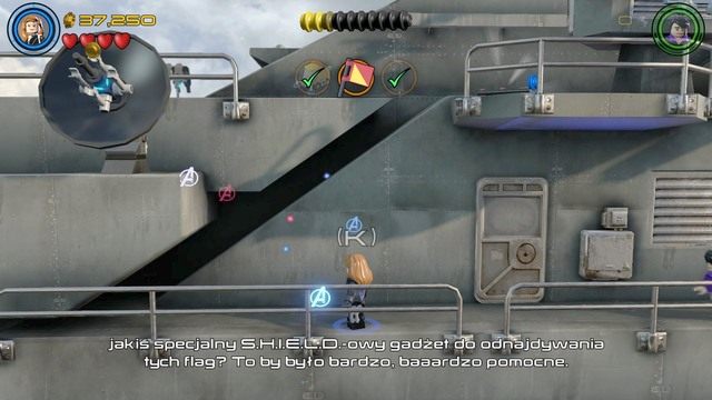 Trzecie zadanie otrzymasz od człowieka stojącego obok windy - Kino Plenerowe | Opis przejścia | LEGO Marvels Avengers - LEGO Marvels Avengers - poradnik do gry