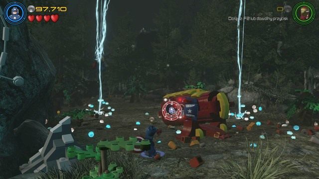 W momencie odblokowania nowego terenu, podejdź do blokady i przeskanuj teren jako Iron Man - Kino Plenerowe | Opis przejścia | LEGO Marvels Avengers - LEGO Marvels Avengers - poradnik do gry