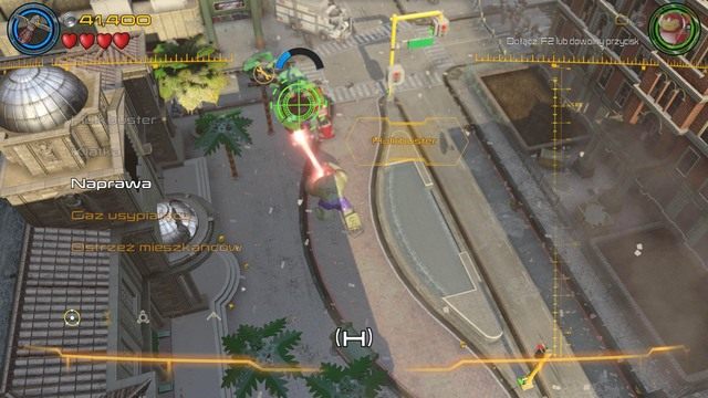 W momencie kiedy Hulk urwie jedno ramie robota Iron Mana, zacznij kontrolować satelitę, wybierz z menu po lewej stronie naprawa i celując w Iron Mana naciskaj pojawiający się na ekranie przycisk - Wyrzuć ten gniew | Opis przejścia | LEGO Marvels Avengers - LEGO Marvels Avengers - poradnik do gry