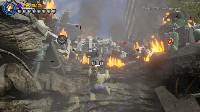 Jako Hulk zniszcz obiekty, które się tam znajdują i zacznij wspinać się po ścianie - Świt Ultrona | Opis przejścia | LEGO Marvels Avengers - LEGO Marvels Avengers - poradnik do gry