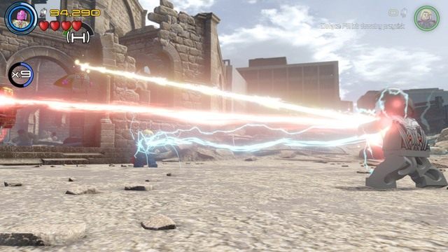 W końcowej fazie walki musisz naciskać pojawiający się na ekranie przycisk dla każdej z trzech postaci by pokonać Ultrona - Ultron traci rezon | Opis przejścia | LEGO Marvels Avengers - LEGO Marvels Avengers - poradnik do gry