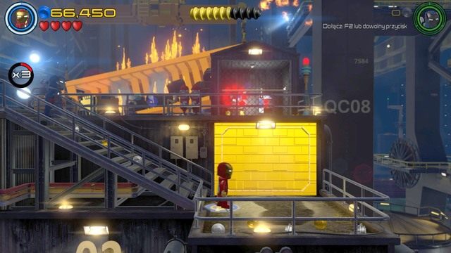 Po zmianie akcji, przeleć Iron Manem maksymalnie w prawo omijając wszystkich przeciwników - A.I.M. nic się nie IMA | Opis przejścia | LEGO Marvels Avengers - LEGO Marvels Avengers - poradnik do gry
