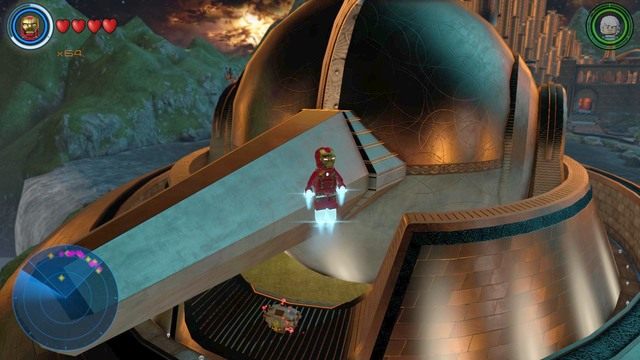 Zaraz po przybyciu do Asgard, wzleć w powietrze i wyląduj na małej platformie poniżej - Złote klocki | Asgard - sekrety | LEGO Marvels Avengers - LEGO Marvels Avengers - poradnik do gry