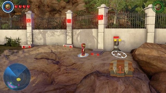 Po lewej stronie posiadłości znajdziesz miejsce pokazane na obrazku - Złote klocki | Malibu - sekrety | LEGO Marvels Avengers - LEGO Marvels Avengers - poradnik do gry