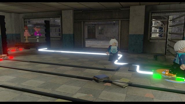 Pierwszy przełącznik znajduje się po prawej stronie - Złote klocki | Sokovia - sekrety | LEGO Marvels Avengers - LEGO Marvels Avengers - poradnik do gry