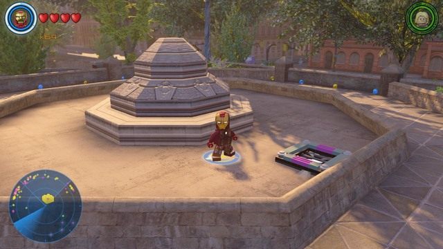 Po drugiej stronie Central Parku znajdziesz kratkę pokazaną na obrazku - Złote klocki | Centralny Manhattan - sekrety | LEGO Marvels Avengers - LEGO Marvels Avengers - poradnik do gry