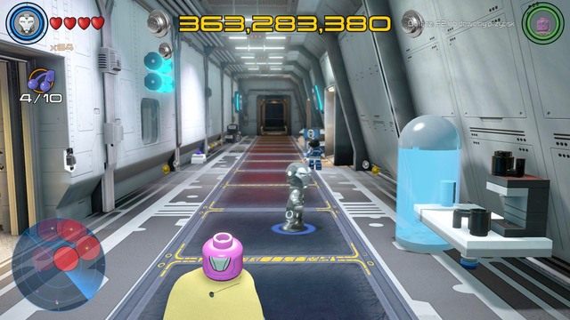 Piąta znajduje się w szklanym pojemniku w holu - Zadania poboczne | Helicarrier S.H.I.E.L.D. - sekrety | LEGO Marvels Avengers - LEGO Marvels Avengers - poradnik do gry