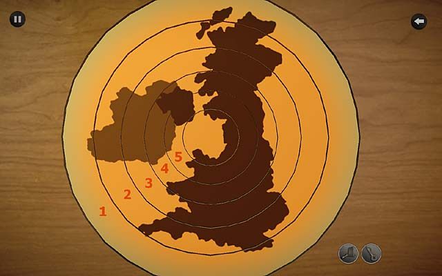 Kliknij czerwoną skrytkę widoczną w centralnej części kufra (za blatem) - Zbadaj posiadłość - Rozdział trzeci - Churston - Agatha Christie: The ABC Murders - poradnik do gry