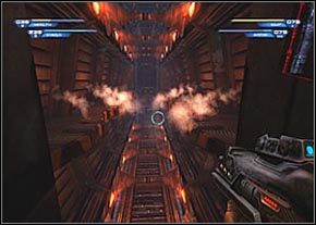 Przeskocz na jedną ze stron zniszczonego chodnika (proponuję lewą) i omijając strumienie pary, dojdź do miejsca z drabiną - Izanagi Xeno Research Facility | Na Koja Abad | Unreal II The Awakening - Unreal II: The Awakening - poradnik do gry