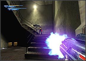 Podejdź do oświetlonego na czerwono tunelu i otwórz prowadzące do niego wrota - Waterfront - część 1 | Severnaya, Kalydon | Unreal II The Awakening - Unreal II: The Awakening - poradnik do gry