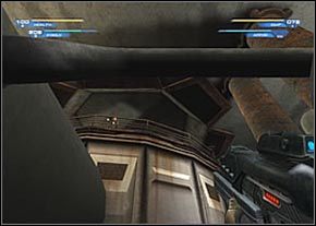 Gdy tylko wejdziesz w głąb Sali, za Twoimi plecami zostanie rozstawione pole siłowe - Waterfront - część 2 | Severnaya, Kalydon | Unreal II The Awakening - Unreal II: The Awakening - poradnik do gry