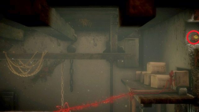 Zbierz kolejny guzik ukryty za młotkiem - pomoże ci w tym wyciągnięta do góry skrzynka - Poziom 8 - The Letter | Sekrety w Unravel - guziki - Unravel - poradnik do gry