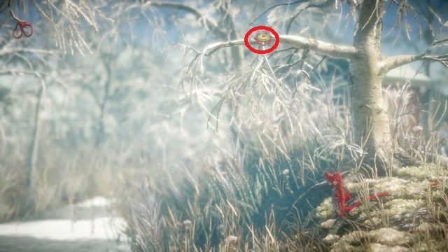 Kolejny guzik na gałęzi, trudno go przeoczyć - Poziom 8 - The Letter | Opis przejścia Unravel - Unravel - poradnik do gry