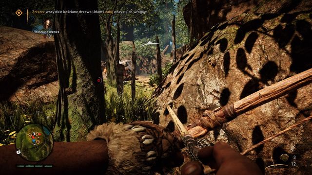 Uważaj na znajdujących się zaraz przy wejściu przeciwników. - Atak Udam | Opis przejścia | Far Cry Primal - Far Cry Primal - poradnik do gry