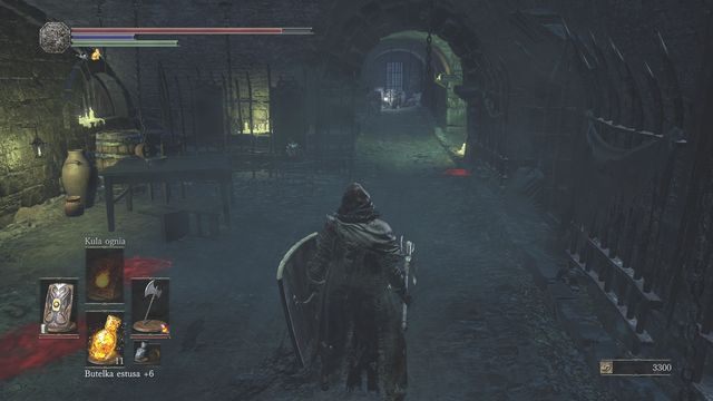 Korytarz w pierwszej części więzienia, przy moście na środku uważaj na kolejnych strażników. - Lochy Irithyllu | Opis przejścia Dark Souls 3 - Dark Souls III - opis przejścia i sekrety