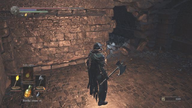 Cela znajdująca się obok zawiera dziurę w murze (screen) - Lochy Irithyllu | Opis przejścia Dark Souls 3 - Dark Souls III - opis przejścia i sekrety