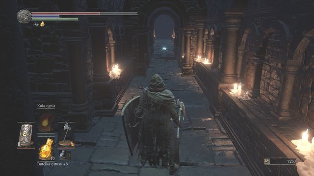 Nie biegnij od razu za jaszczurką - wpadniesz do dziury, prosto w zasadzkę. - Zbeszczeszczona Stolica - powrót do Lochów Irithyllu | Opis przejścia - Dark Souls III - opis przejścia i sekrety