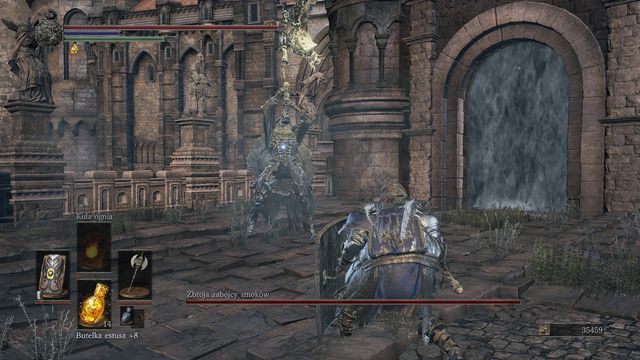 Wystrzegaj się tego ataku i obiegaj przeciwnika, aby móc go zaatakować zaraz po nim. - Zbroja zabójcy smoków | Bossowie w Dark Souls 3 - Dark Souls III - opis przejścia i sekrety