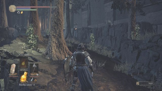 Uważaj na strzelców oraz wyskakujące zza drzew wściekłe psy. - Katedra Głębin - na zewnątrz | Opis przejścia Dark Souls 3 - Dark Souls III - opis przejścia i sekrety