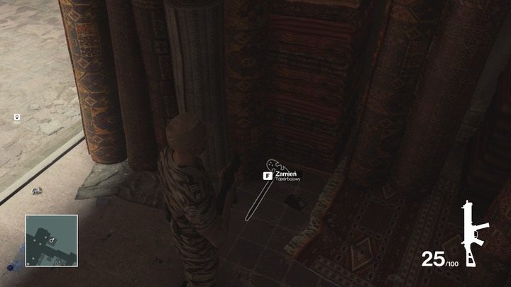 Topór niezbędny jest do realizacji wyzwań z sekcji Wróżbita - Mistrz. - Hitman: Ważne przedmioty, Marrakesz - Złota klatka | Solucja - Hitman - poradnik do gry