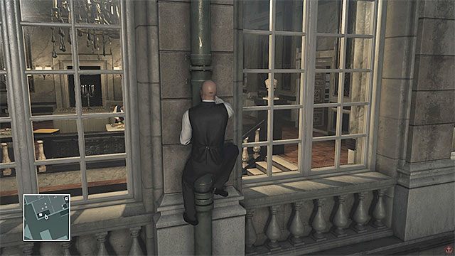 Dzięki wspinaczce po rynnach łatwo jest dotrzeć na poziomy 2 i 3 pałacu - Hitman: Infiltracja pałacu, Paryż - The Showstopper | Solucja - Hitman - poradnik do gry