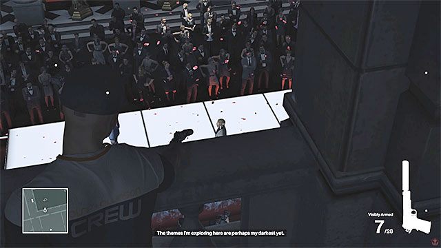 Odczekaj cierpliwie aż pokaz mody dobiegnie końca, bo to właśnie wtedy na wybiegu pojawi się sam Novikov żeby wygłosić jedno ze swoich przemówień - Hitman: Zamordowanie Viktora Novikova, Paryż - The Showstopper | Solucja - Hitman - poradnik do gry