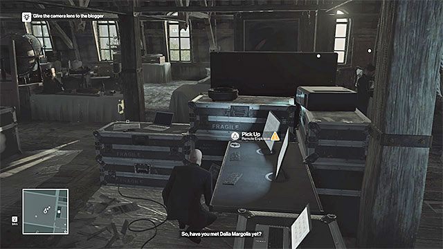 Zdalny ładunek wybuchowy jest na strychu - Hitman: Zamordowanie Viktora Novikova, Paryż - The Showstopper | Solucja - Hitman - poradnik do gry