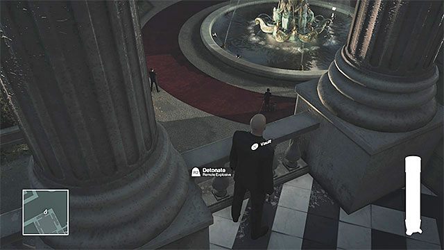 Blogerka będzie oczekiwała na przybycie Novikova niedaleko fontanny - Hitman: Zamordowanie Viktora Novikova, Paryż - The Showstopper | Solucja - Hitman - poradnik do gry