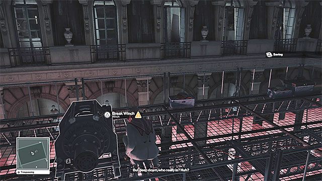 Do platformy oświetleniowej nie prowadzi żadna kładka, tak więc musisz przeskoczyć przez balustradę, opuścić się i następnie powoli przemieszczać w lewo lub w prawo żeby się docelowo na niej znaleźć - Hitman: Zamordowanie Viktora Novikova, Paryż - The Showstopper | Solucja - Hitman - poradnik do gry