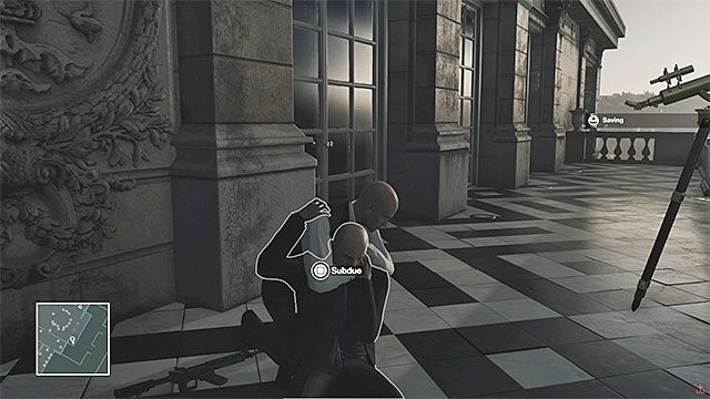 Pozbądź się ochroniarza stojącego na balkonie - Hitman: Zamordowanie Dalii Margolis, Paryż - The Showstopper | Solucja - Hitman - poradnik do gry