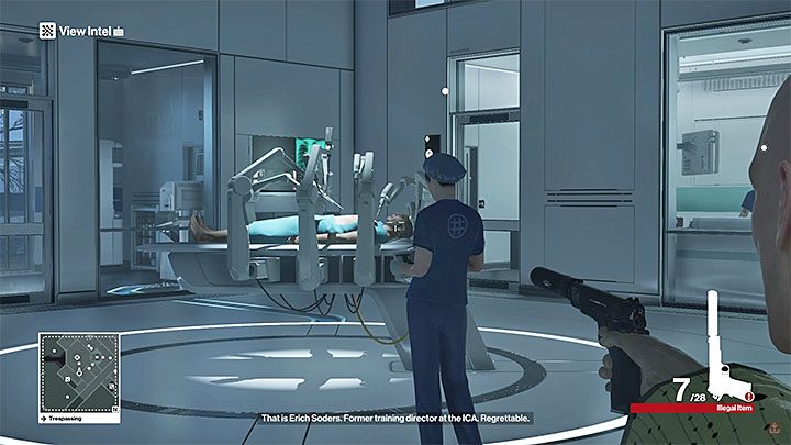 Oddaj strzał z pomieszczenia z konsolą komórek macierzystych i wyceluj w głowę Sodersa - Zamordowanie Ericha Sodersa | Hokkaido - Situs Inversus | Solucja Hitman - Hitman - poradnik do gry
