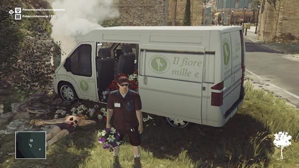 Jako kurier, możesz wejść na teren posesji i zanieść kwiaty na grób matki - Hitman: Przebrania, Sapienza - Świat Jutra | Solucja - Hitman - poradnik do gry