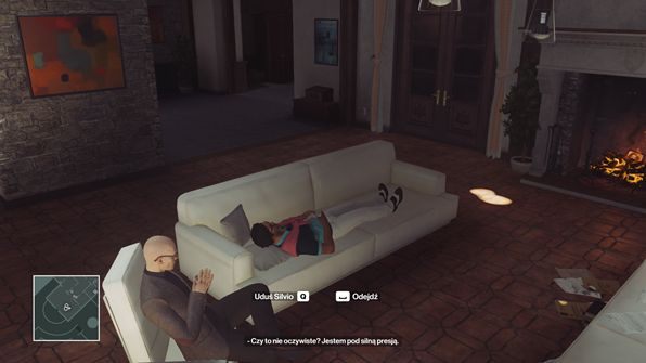 Poczekaj aż Silvio położy się na kanapie, a następnie uduś go - Hitman: Zamordowanie Silvio Caruso, Sapienza - Świat Jutra | Solucja - Hitman - poradnik do gry