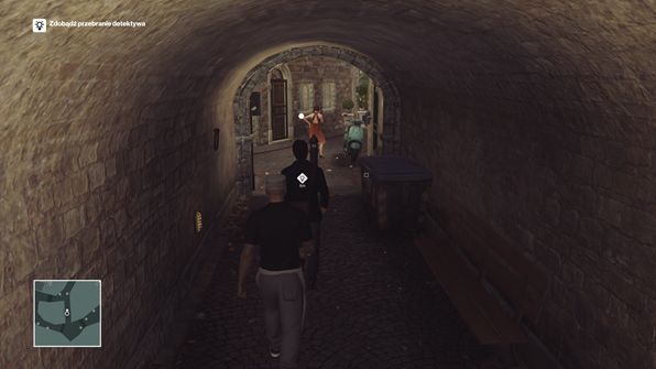 Ogłusz mężczyznę w tunelu i zabierz jego strój - Hitman: Zamordowanie Francesci De Santis, Sapienza - Świat Jutra | Solucja - Hitman - poradnik do gry