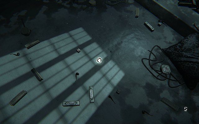 Ten spadnie - podnieś go i rozpocznie się zmiana wystroju pokoju - Krok 6 - Świadek | Opis przejścia Layers of Fear - Layers of Fear - poradnik do gry