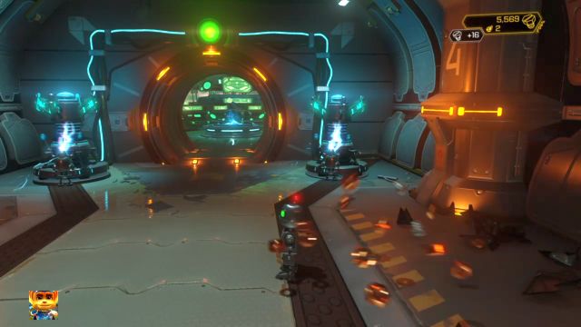 Ustawienie robotów w ten sposób pozwoli ci przejść dalej. - Ratchet & Clank: Planeta Nebula G34 - solucja, opis przejścia, wszystkie zadania - Ratchet & Clank - poradnik do gry