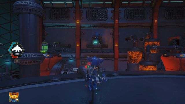 Pomieszczenie na wprost skrywa wymagany do aktywowania przycisk. - Ratchet & Clank: Planeta Quartu - solucja, opis przejścia, wszystkie zadania - Ratchet & Clank - poradnik do gry