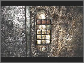 Gdy uda Ci się znaleźć odpowiednią kombinację i wyjdziesz z felernego pokoju przejdź do pomieszczenia z otworem w podłodze - Silent Hill Historical Society | Silent Hill 2 - Silent Hill 2 - poradnik do gry