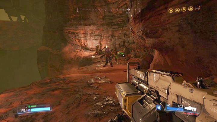 Zanim jednak zrealizujesz trzeci cel, przejdź przez drzwi na drugim końcu lokacji, a następnie skręć szybko w prawo - Obiekt Argentu | Opis przejścia | Doom - Doom - poradnik do gry