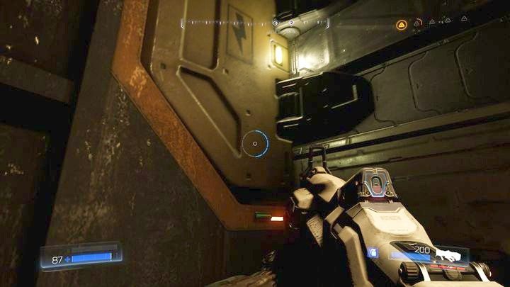 Jak znajdziesz się na miejscu, odwróć się o 180 stopni i spójrz w lewo - Wieża Energii Argentu | Opis przejścia | Doom - Doom - poradnik do gry