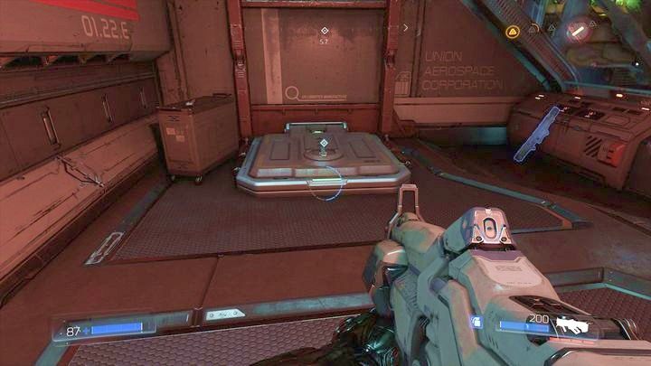 Możesz teraz wrócić na dół do miejsca, gdzie leżał Dziennik zapytań i iść dalej prosto - Wieża Energii Argentu | Opis przejścia | Doom - Doom - poradnik do gry