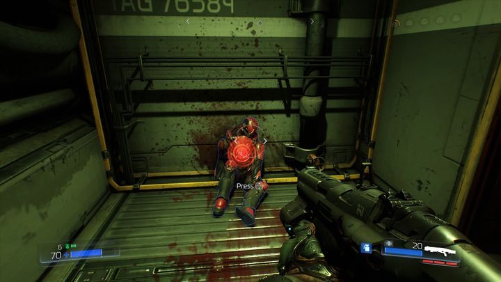 W zaułku naprzeciwko odnajdziesz pierwszego Elitarnego Strażnika [2] - Odlewnia | Sekrety | Doom - Doom - poradnik do gry