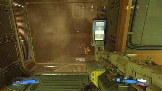 Idąc dalej prosto, wciśnij mijany po drodze przycisk, który uruchomi wentylator, ale jeszcze nie wskakuj do szybu - Kompleks Badań | Opis przejścia | Doom - Doom - poradnik do gry