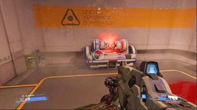 Po pokonaniu pierwszych Opętanych idź cały czas prosto, aż dojdziesz do pomieszczenia z panelem, którego musisz użyć to odblokowania dalszego przejścia - Kompleks Badań | Sekrety | Doom - Doom - poradnik do gry