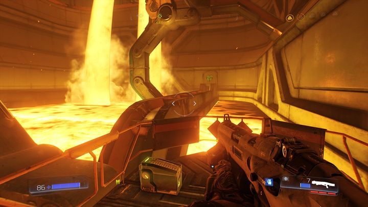 Po zniszczeniu gniazda i pokonaniu ostatniego przeciwnika idź dalej po chodnikach znajdujących się tuż nad lawą - Odlewnia | Opis przejścia | Doom - Doom - poradnik do gry