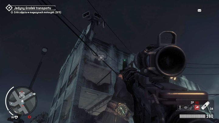 Wejście do magazynu siódmego znajduje się w środku zniszczonego hotelu - Czerwona strefa Elmtree | Magazyny i zlecenia - Homefront: The Revolution - poradnik do gry