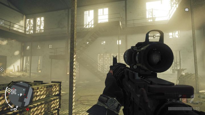 Magazyn znajdziesz na pierwszym piętrze budynku - Czerwona strefa Lombard | Magazyny i zlecenia - Homefront: The Revolution - poradnik do gry